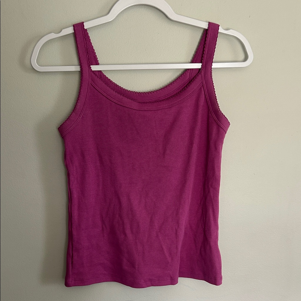 Old Navy Women's Ribbed Tank Top - Magenta Pink